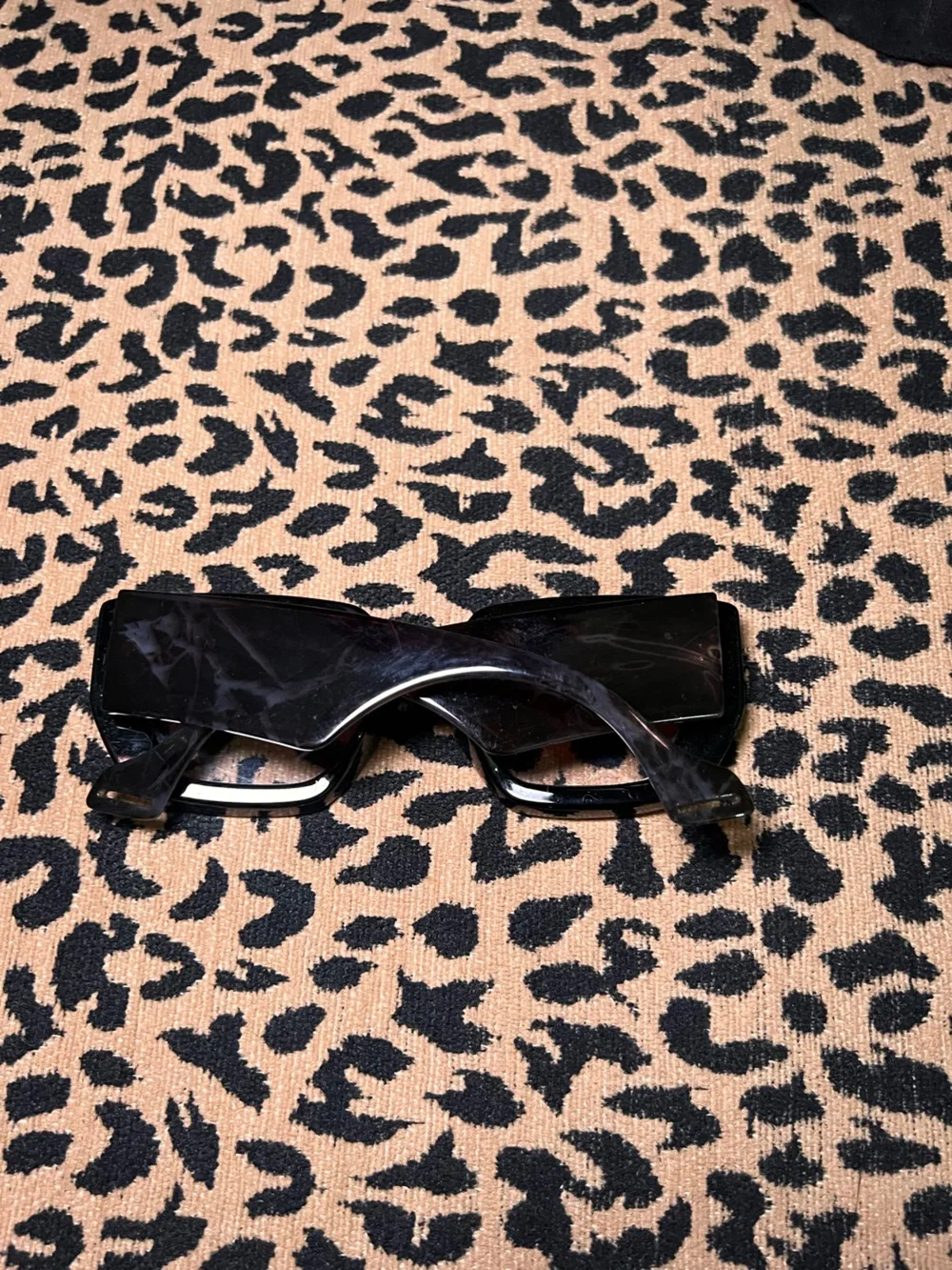 Black Thick Frame Blue-Light Glasses — Never Worn 👓🤎